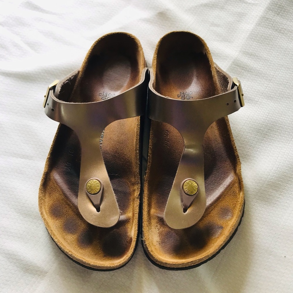 Birkenstock Brownโ Leather Sandals